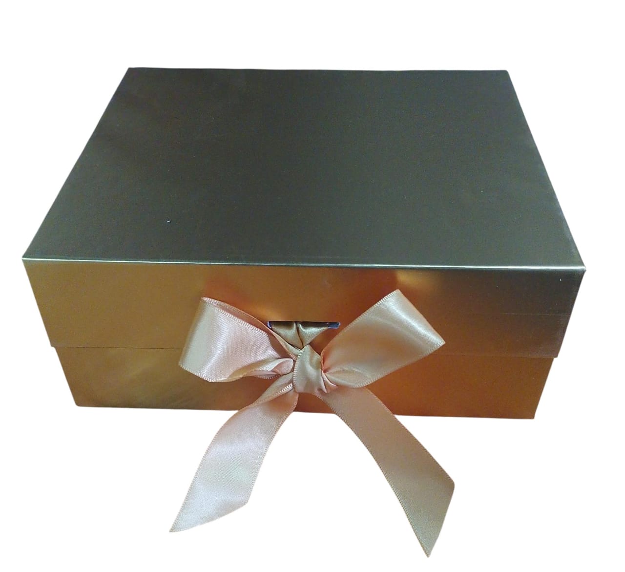 Caja Rectangular color dorado de  0 x  20 x 8 x 8 cm