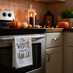 Decoración cocina Halloween con paño bruja The Witch is in the House algodón blanco Caracas Venezuela
