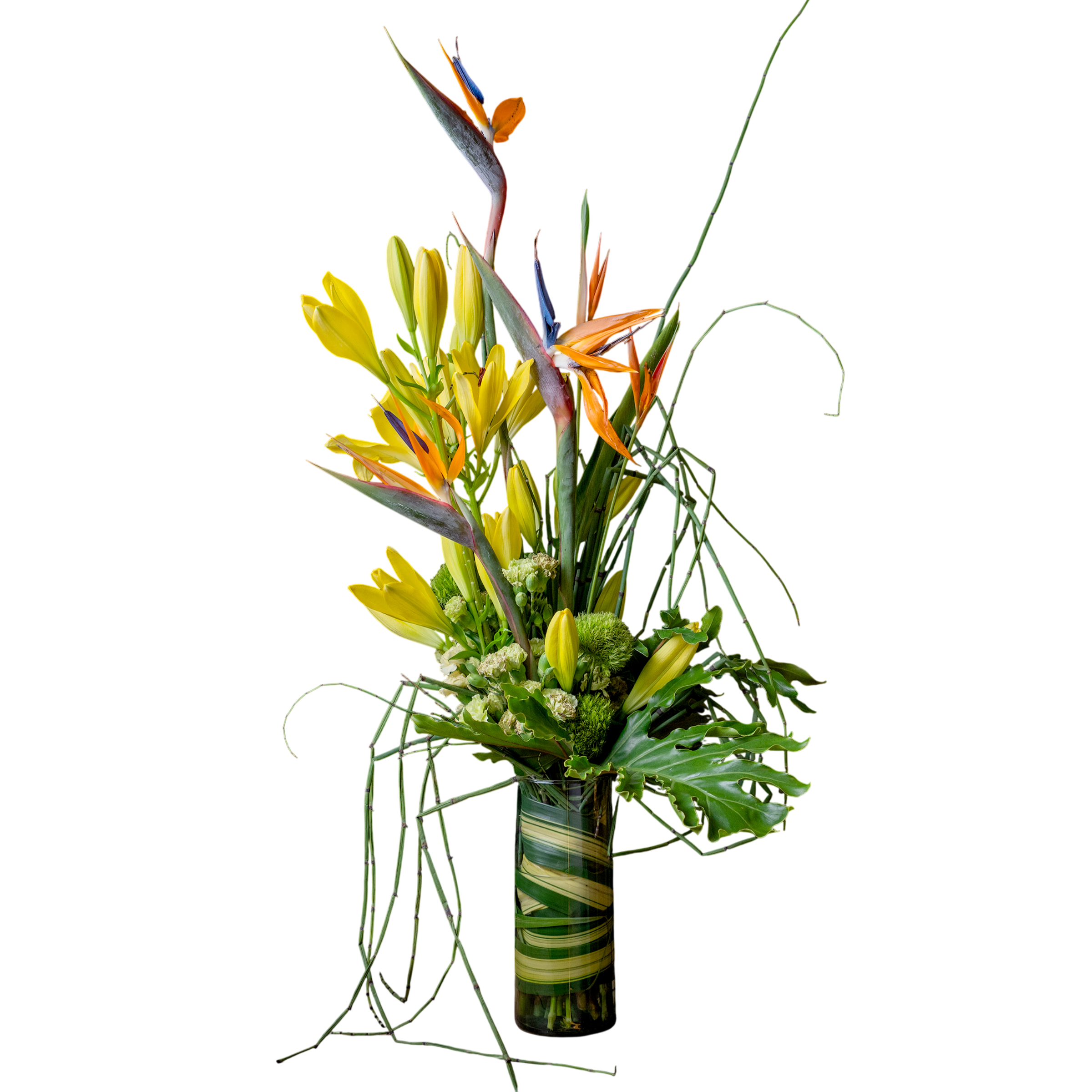 Arreglo Floral Natural Boreal – Azucenas, Ave del Paraíso, Uña de Danta y Pompones Verdes