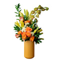 Arreglo Floral Natural Zumo – Orquídeas Cymbidium, Azucenas y Rosas